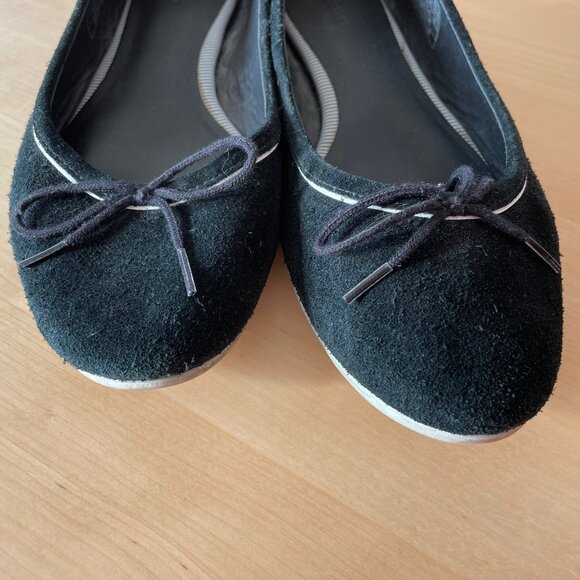 Lacoste Suede Ballet Flats - Picture 2 of 11